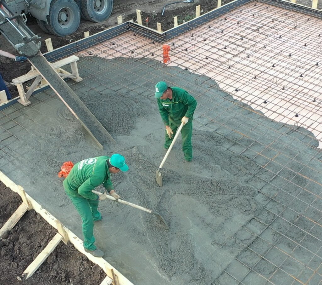 Строительство железобетонной монолитной плиты